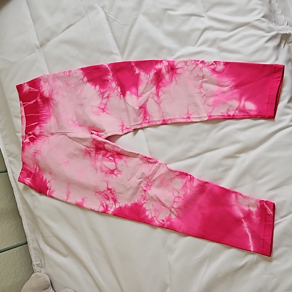 Avocado leggings size M